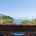 Otel La Grotta 2*