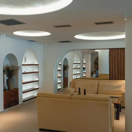 La Grotta Hotell